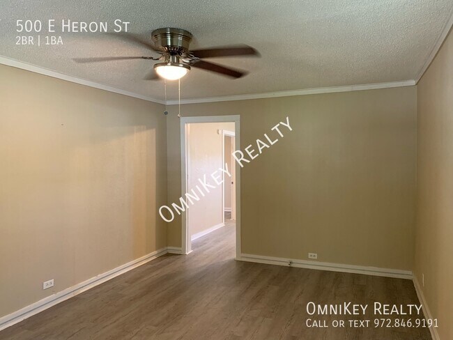 Building Photo - 500 E Heron St