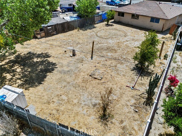 Building Photo - 315 S Mistletoe Ave