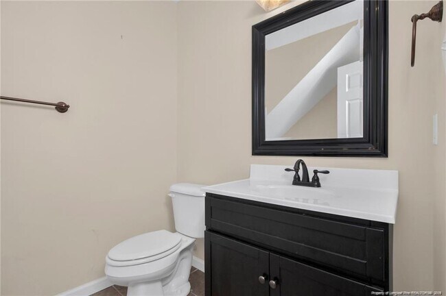 Building Photo - 353 Bahama Loop