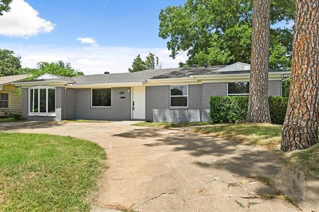 Building Photo - 5629 Maceo Ln