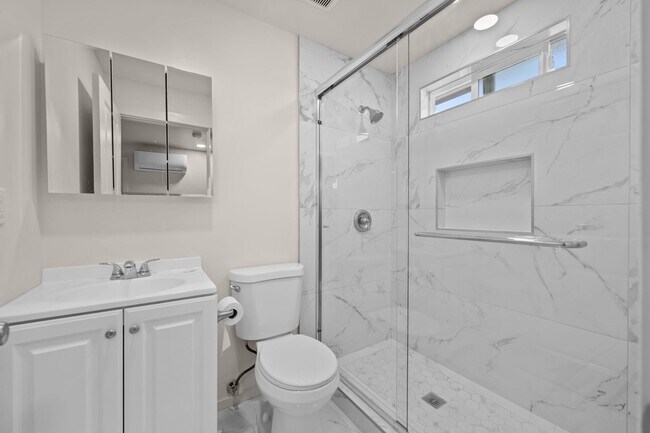 Building Photo - Brand new!