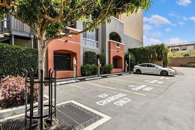 Building Photo - 3887 Pell Pl