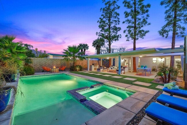 Building Photo - Casita Cerritos - Pool, Jacuzzi, and Pet Friendly! (Monthly Only - No Long Term)