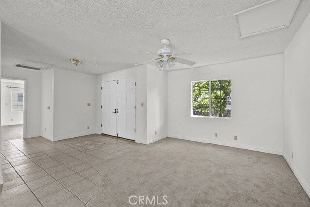 Building Photo - 10528 1/2-10522 Hillhaven Ave