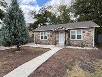 Building Photo - 505 Clarke St