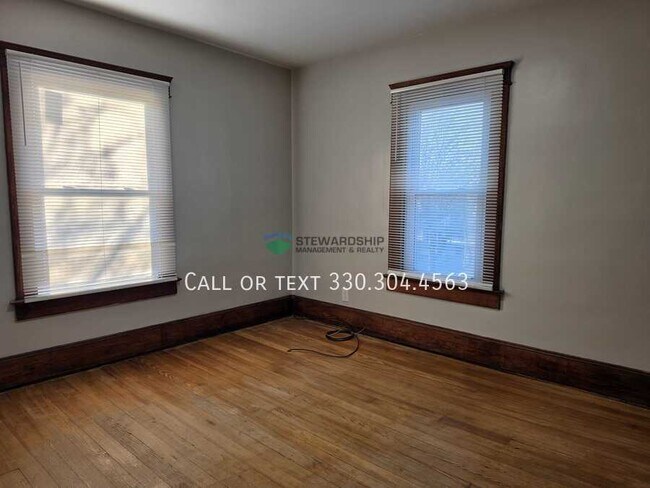 Building Photo - 1014 Berwin St