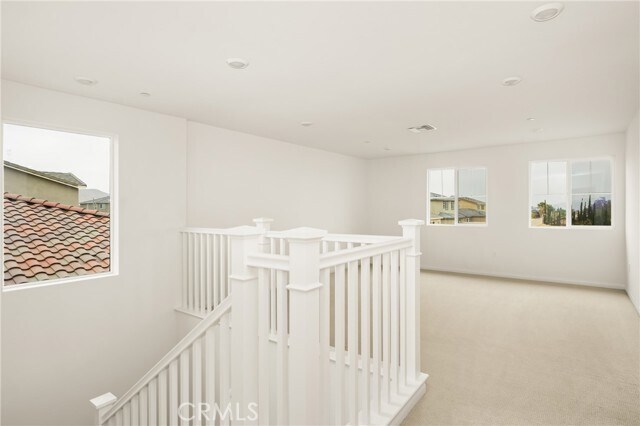 Building Photo - 19388 Sunkissed Rdg Dr