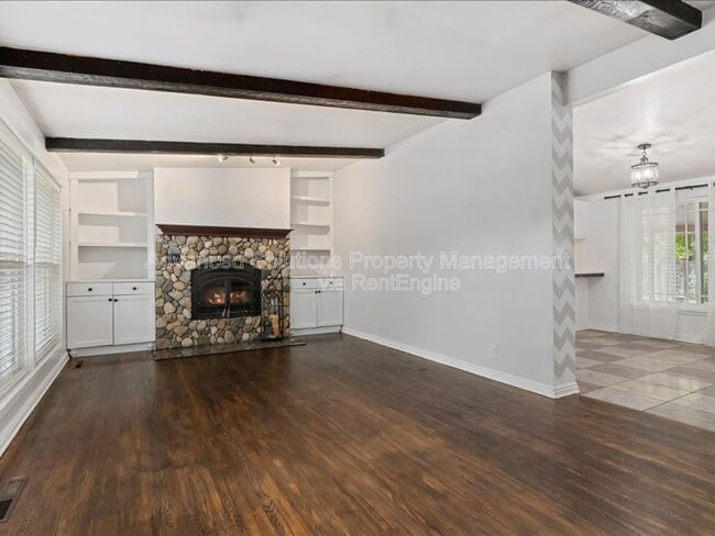 Building Photo - 2100 Theckston Rd