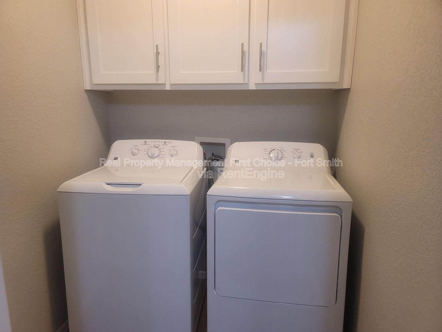 Building Photo - 2101 Ingalls Ln