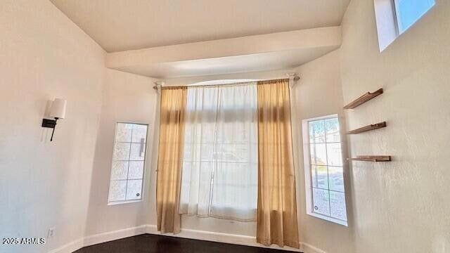 Building Photo - 7407 E Medina Ave