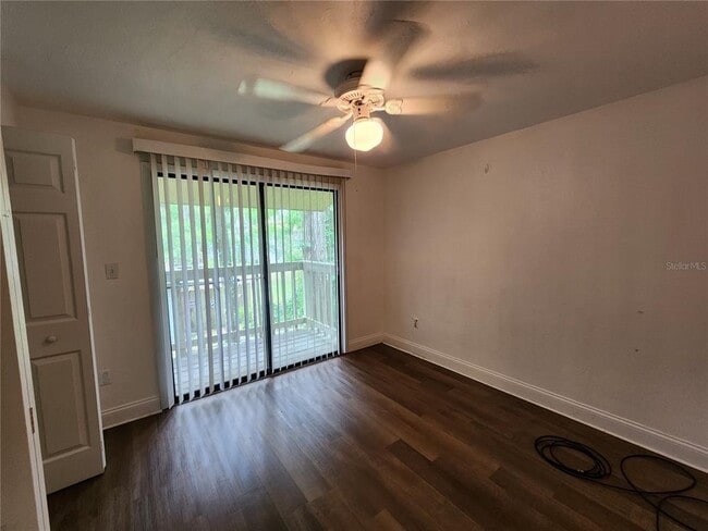 Building Photo - 713 SW 69th St