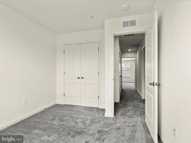 Building Photo - 4513 Bathgate Ct