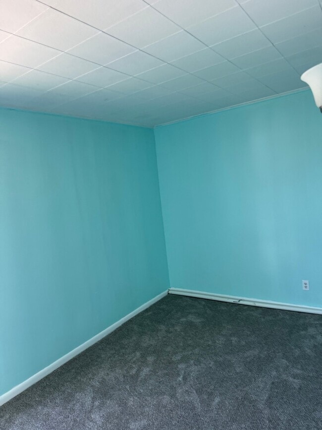 Building Photo - 965 E Lovejoy St