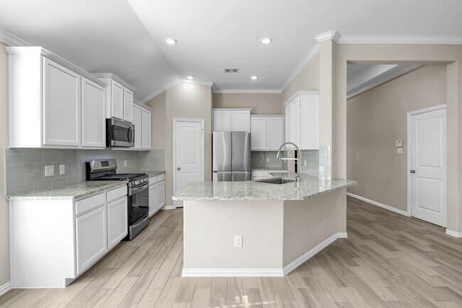 Building Photo - 2372 Old Stone Dr