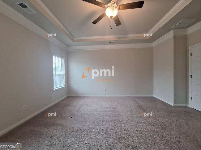 Building Photo - 5219 City Walk Dr