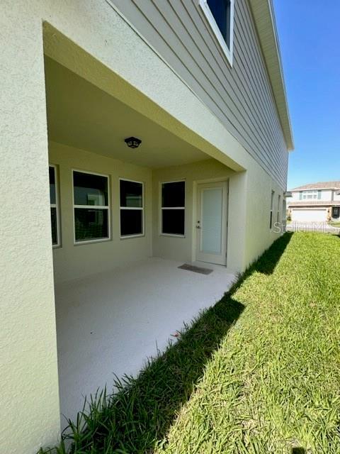 Building Photo - 1933 Summer Serenity Dr