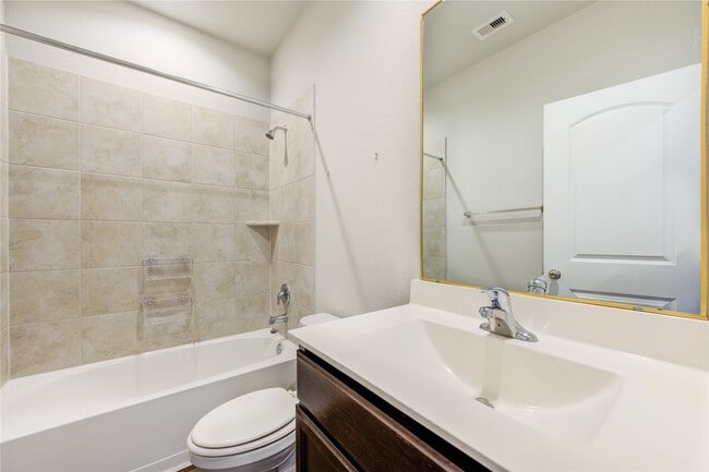 Building Photo - 20451 Green Mountain Dr