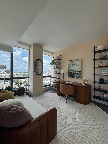 Building Photo - 1994 NW 1st Pl