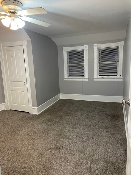 Building Photo - 1403 11th St