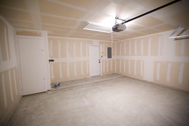 Building Photo - 621 Joppa Rd