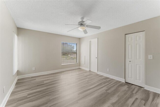 Building Photo - 5201 Bellefield Dr