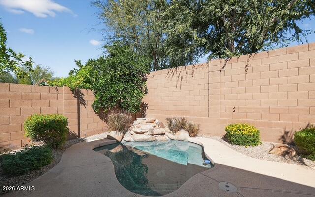 Building Photo - 7742 E Los Gatos Dr