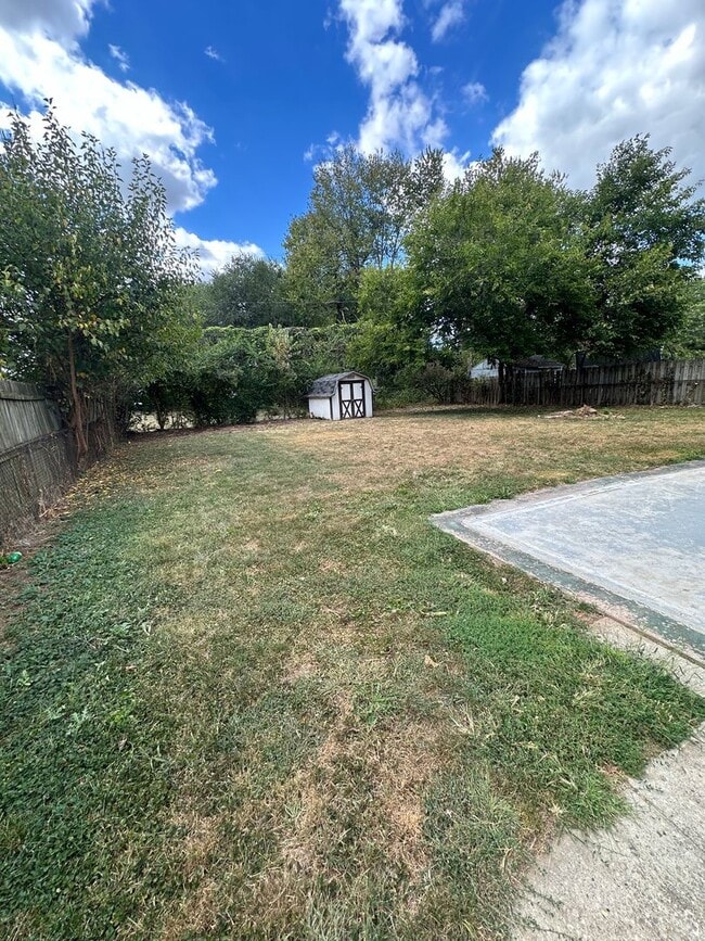 Building Photo - Updated 3 Bedroom 1 Bath Single Family Home in Blacklick Estates