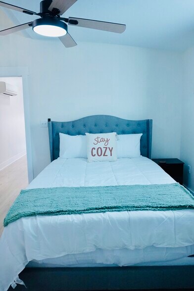 Primary Photo - 1131 Garfield St