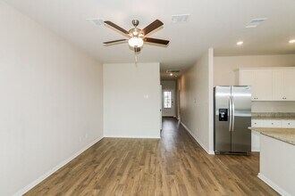 Building Photo - 7618 Tipton Meadow Way