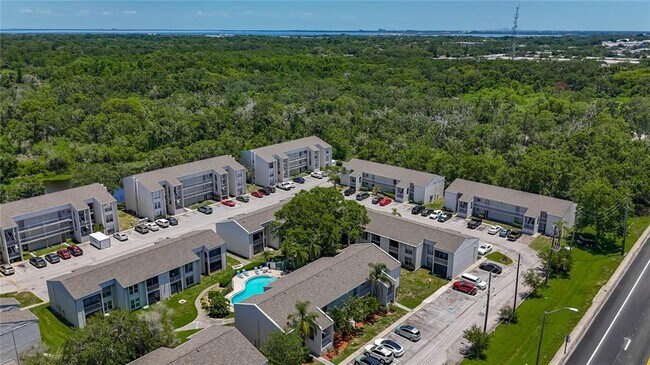Building Photo - 2625 FL-590
