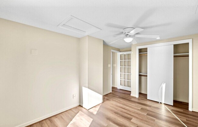 Building Photo - 802 N B St