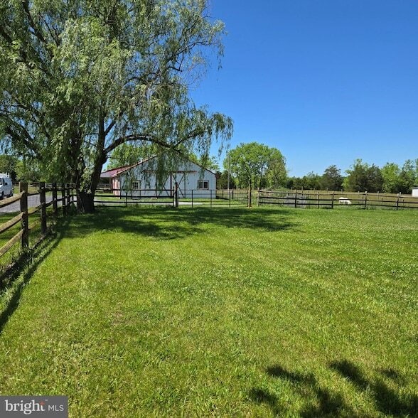 Building Photo - 8293 Leetown Rd