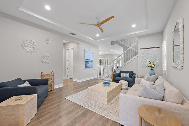 Building Photo - 13526 Artisan Cir