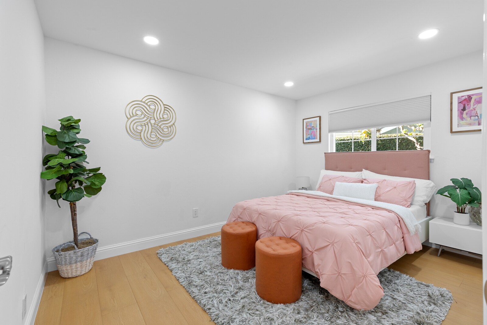 Building Photo - 17131 Autumn Cir