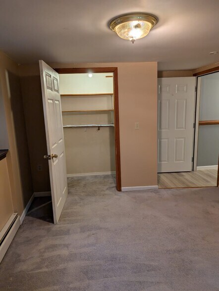 Building Photo - 270 Heim Rd