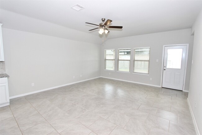 Building Photo - 1303 Keaton Ct