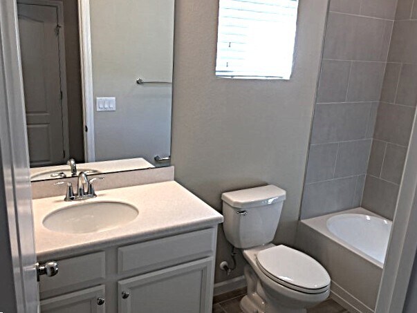 Building Photo - 200 Otero Point