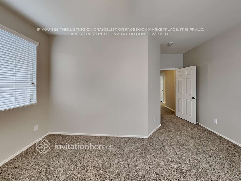 Building Photo - 15747 W Mohave St