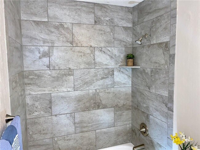 Building Photo - 1700 Rustlers Rd