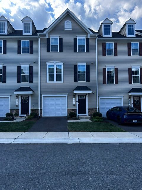 Building Photo - 337 Pemberton Park Ln