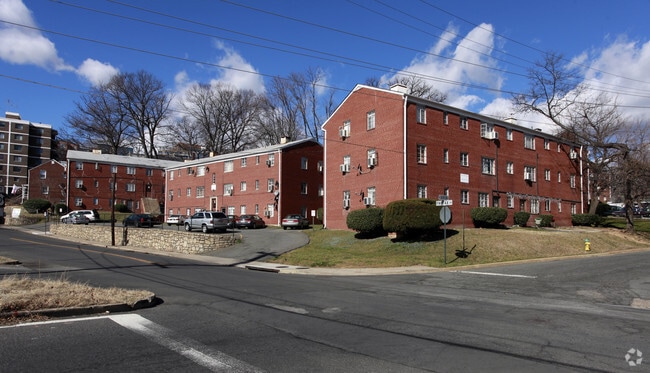 Building Photo - Rahill Apartments