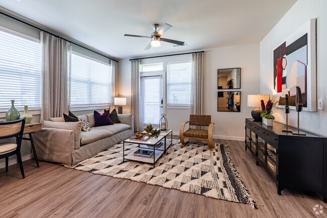 Interior Photo - Alexan Melissa