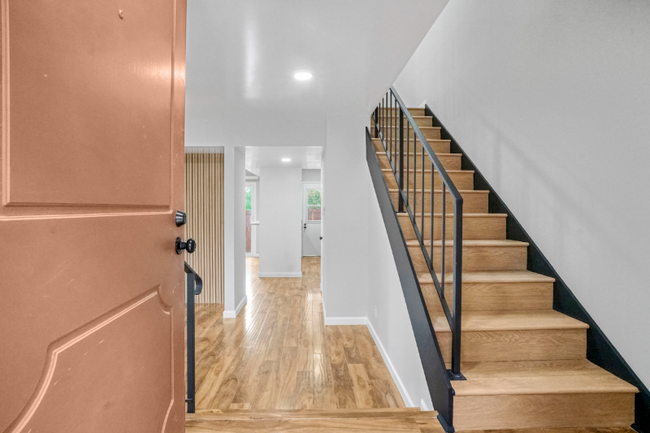 Building Photo - 3974 Tarrytown Ln