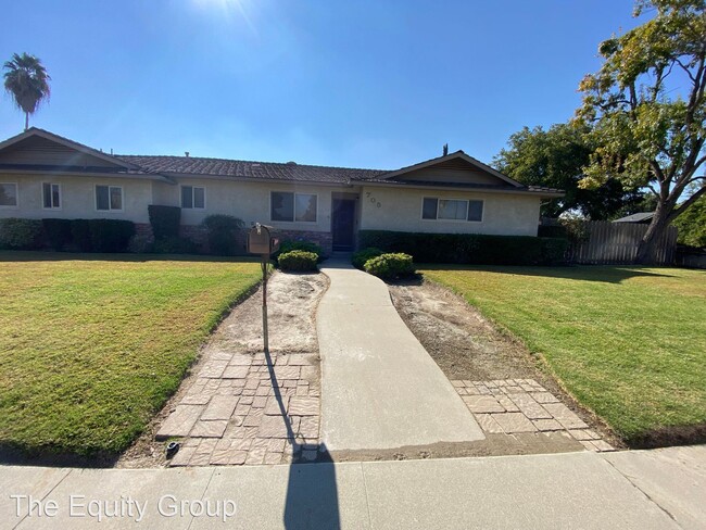 Primary Photo - 4 br, 3 bath House - 705 West Bush St