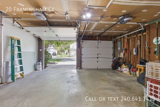 Building Photo - 20 Framingham Ct