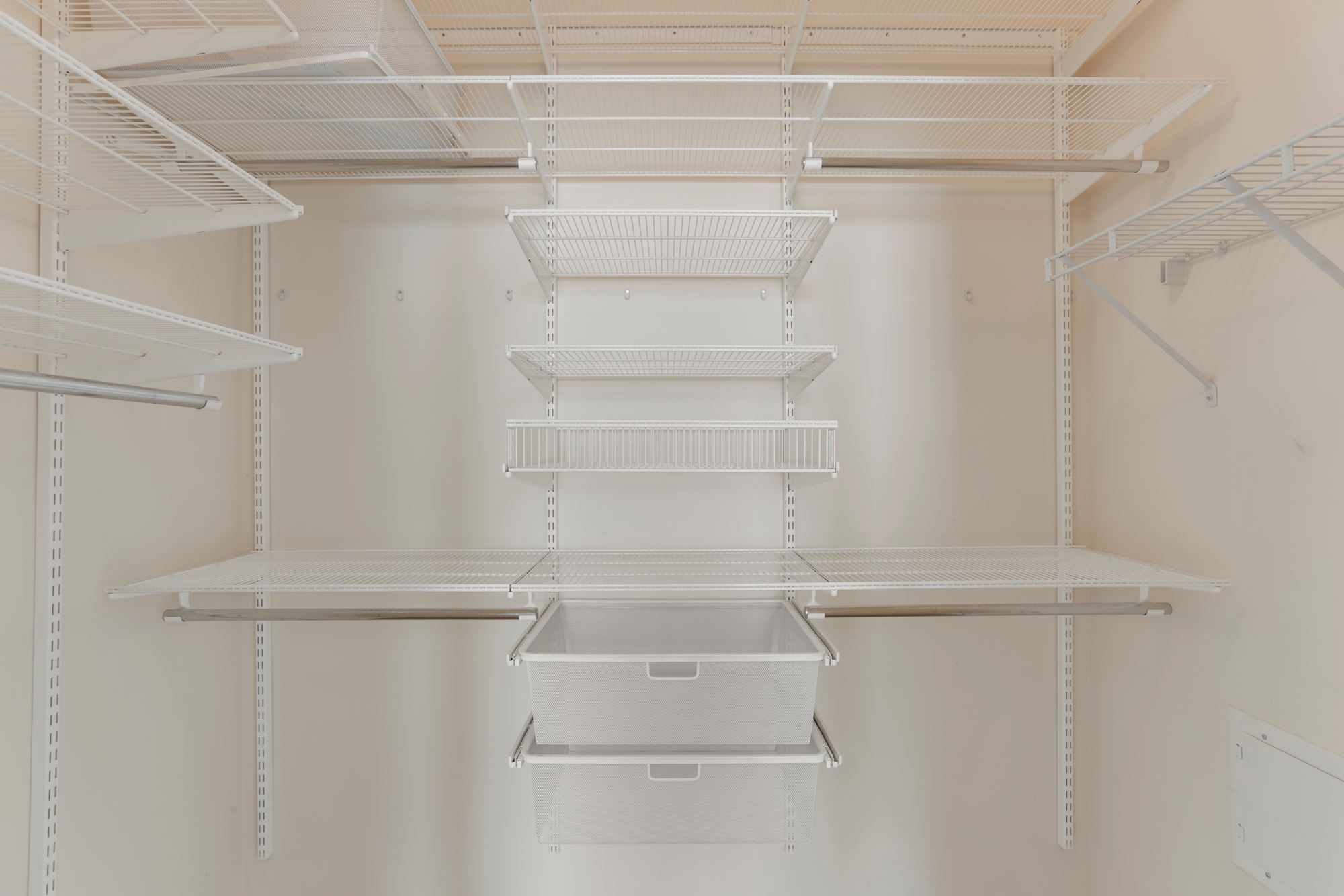 Building Photo - 2665 Prosperity Ave