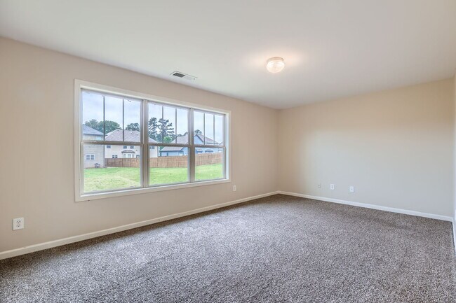 Building Photo - 1071 Mcduffie Cir