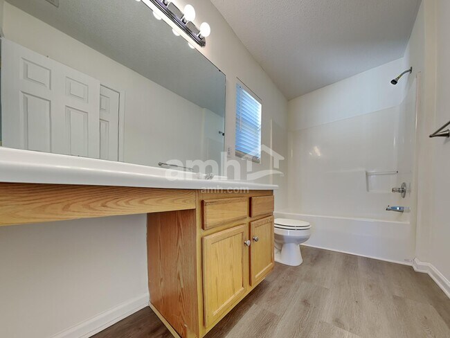 Building Photo - 2544 Quarry Ridge Ln