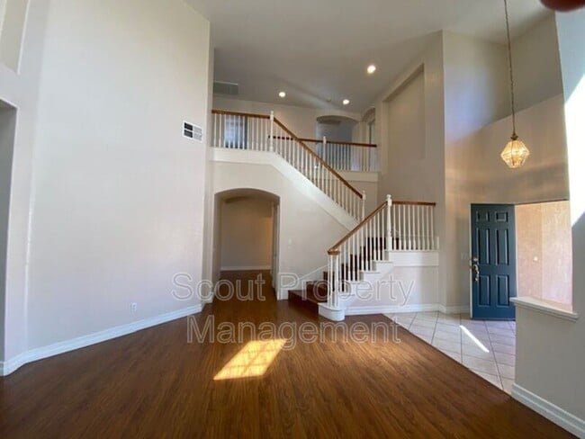 Building Photo - 29403 Via Espada