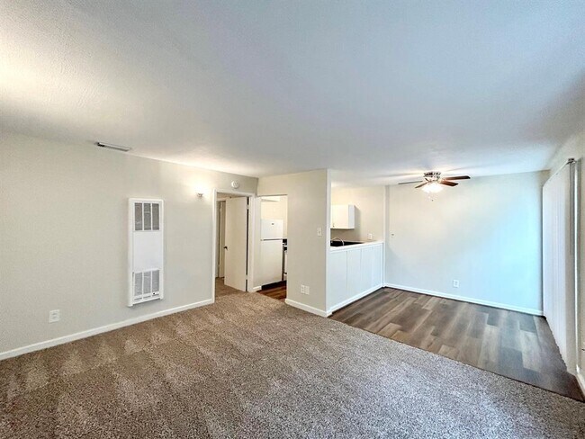 Building Photo - 3629 N MacGregor Way
